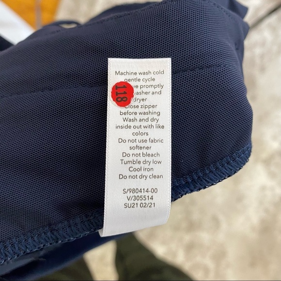 Athleta Trekkie North Printed Crop 23" Joggers 0 - Picture 10 of 11